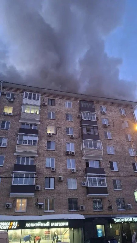 8 people wounded as result of the big fire at Presnensky Val street in Moscow