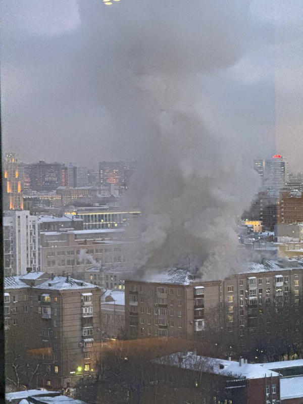8 people wounded as result of the big fire at Presnensky Val street in Moscow