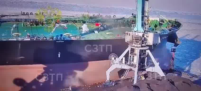 The tanker crashed into the port of Ust-Luga. Tony's tanker was empty, so an oil spill was avoided despite severe damage to the hull.