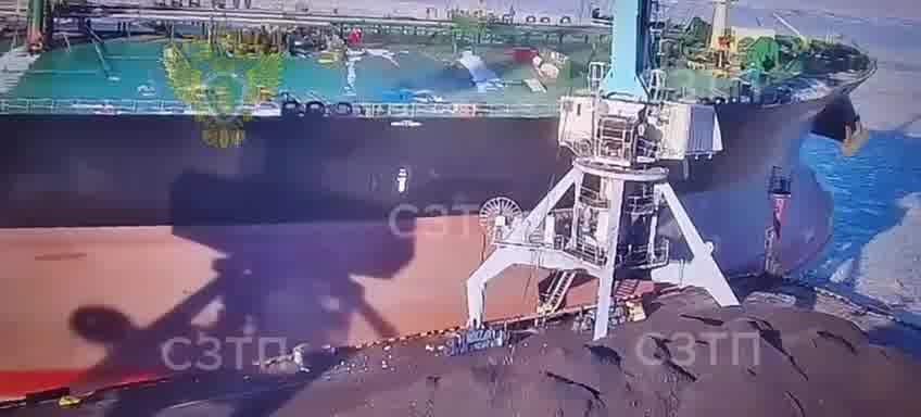 The tanker crashed into the port of Ust-Luga. Tony's tanker was empty, so an oil spill was avoided despite severe damage to the hull.