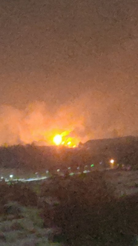 Smolensk bölgesinin Dorogobuzh kentindeki kimya fabrikasında patlamalar ve yangın meydana geldiği bildirildi.