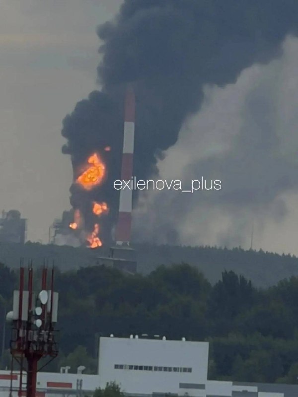 Drons han atacat una refineria de petroli a Nizhnekamsk, Tatarstan