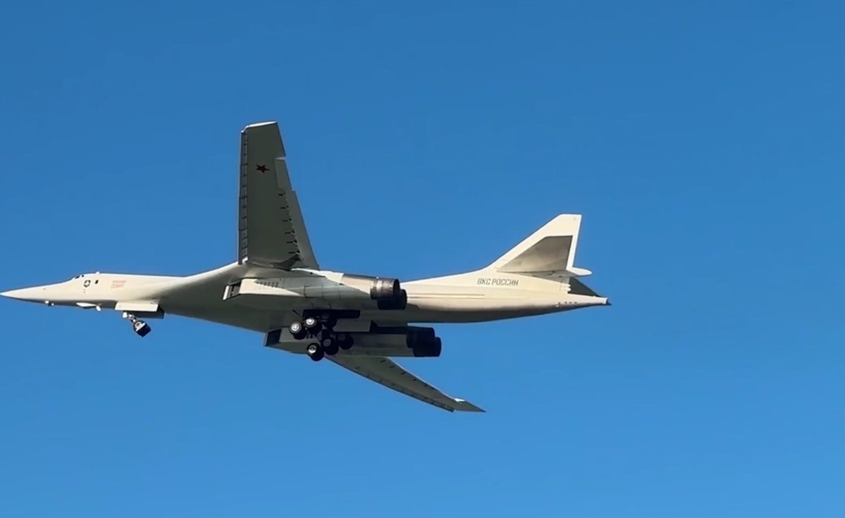 NATO F-35 fighters intercepted Russian Tu-160 strategic nuclear bombers over the Norwegian Sea